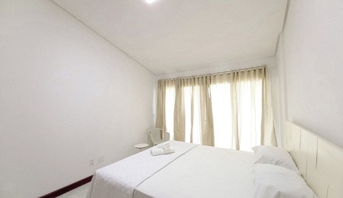 Apartamento familiar, balcón, vistas a la piscina