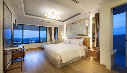 Suite, vistas al río