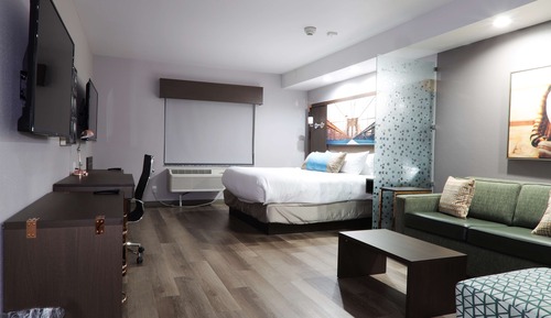 Suite, 1 cama de matrimonio grande, no fumadores (with Sofabed)