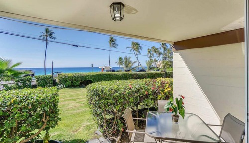 Suite estudio, 1 cama de matrimonio grande con sofá cama, patio, vistas al mar (Kona White Sands A4)
