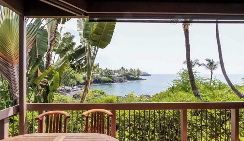 Apartamento, varias camas, lanai, vistas al mar (Kanaloa At Kona #3701)