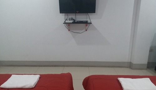 Habitación estándar con 2 camas individuales
