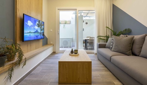 Apartamento exclusivo, 4 habitaciones, no fumadores, patio