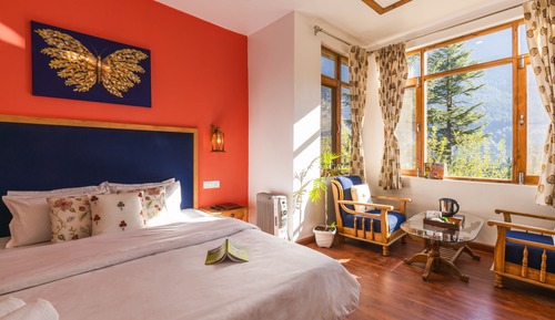 Super deluxe Room with Ensuite Bath