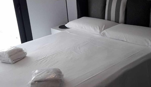 Apartamento exclusivo, vistas al jardín, en una planta alta