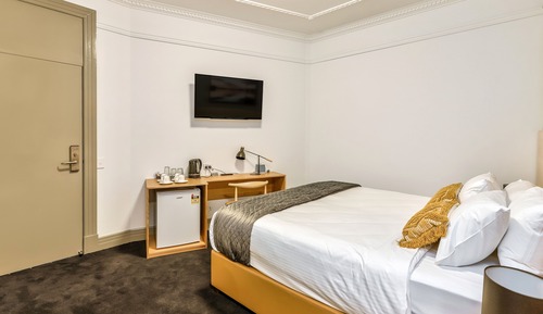 Habitación cuádruple Deluxe, 2 camas de matrimonio, no fumadores, balcón