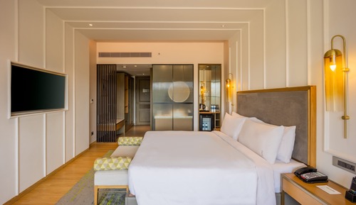 Habitación estándar, 1 cama de matrimonio grande, balcón (Sunrise View)