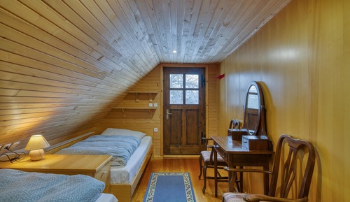 Chalet familiar, 3 habitaciones, 2 baños, junto a la montaña (Chalet Kupljenik Near Bled Lake)