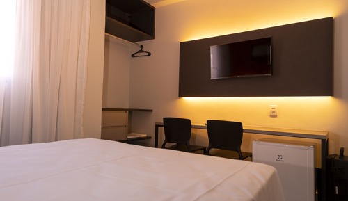 Habitación clásica con 2 camas individuales, accesible para personas con discapacidad