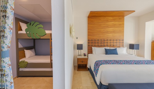 Sapphire Room