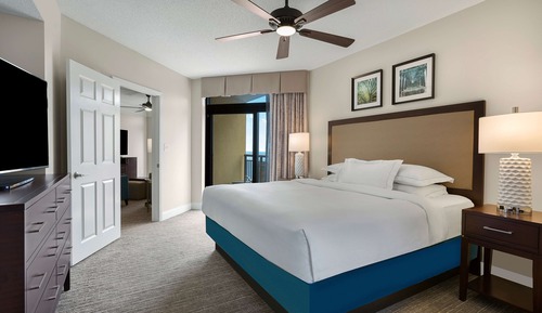 Suite, 2 habitaciones, accesible para personas con discapacidad (1 King & 2 Queen, Hearing, Tub)