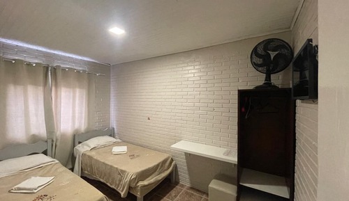 Habitación cuádruple estándar