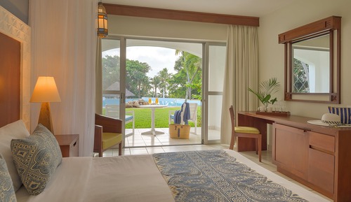 Pool Side Room
