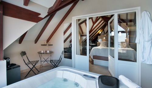 Suite Vista mar con jacuzzi privado