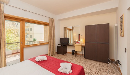 Habitación con 1 cama doble o 2 individuales