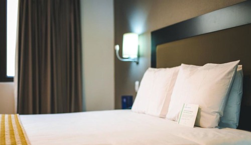Suite familiar, varias camas, no fumadores
