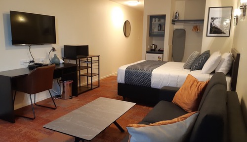 Estudio estándar, 1 cama de matrimonio con sofá cama