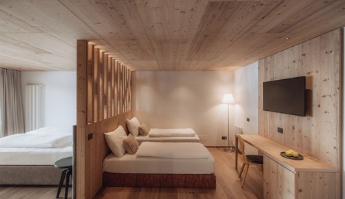 Suite junior, balcón