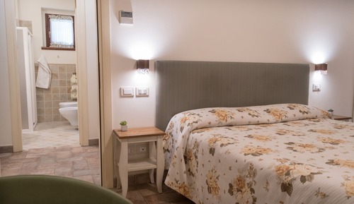 Comfort Room (Frutti)