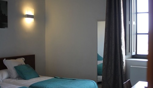 Habitación familiar, vistas al jardín