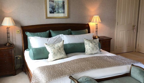 Habitación Premier doble, 1 cama de matrimonio grande, vistas al lago (Plus)