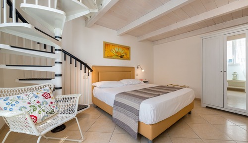 Habitación cuádruple económica, planta baja