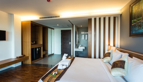 Executive Deluxe Suite (Pool Access)