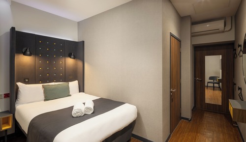 Habitación doble, accesible para personas con discapacidad, sin ventanas