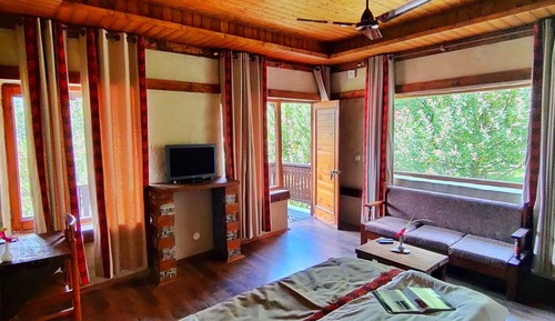 Executive Suite