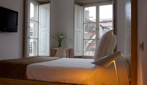 Habitación superior con 1 cama doble o 2 individuales