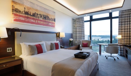 Fairmont Gold, Suite Signature, 1 cama doble, vistas a la ciudad