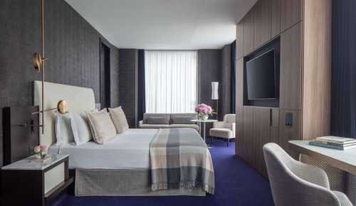 Junior Corner Suite