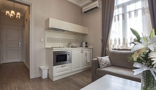  Superior Suite