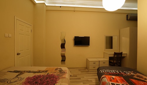 Habitación triple Confort, baño privado