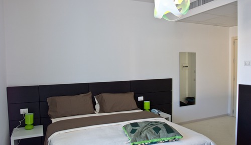 Habitación estándar con 1 cama doble o 2 individuales
