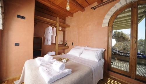 Casa tradicional, piscina privada, vistas al mar