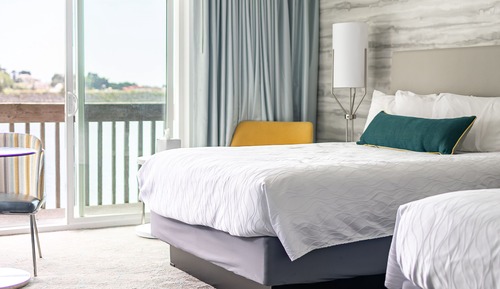 Habitación Deluxe, 2 camas de matrimonio, accesible para personas con discapacidad, vistas al río