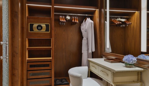 One Bedroom Ocean View Suite
