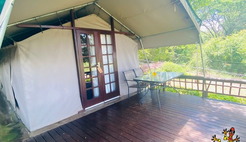 Tienda de lujo, baño privado, vistas al río