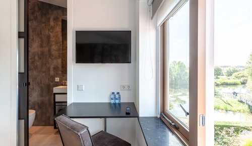 Habitación básica con 1 cama doble o 2 individuales, 2 camas individuales
