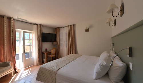 Habitación Deluxe con 1 cama doble o 2 individuales