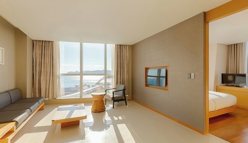 Tower Suite (Ocean View/Double)