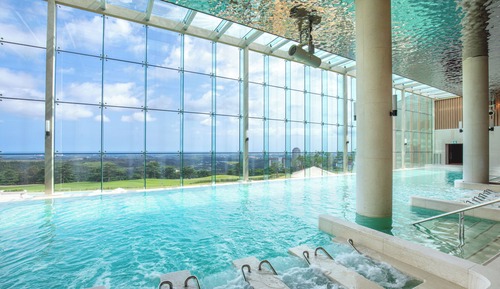 [EATPLAY PKG] SonoCalm Suite(Cooking/Seorak Mountain View/Bed) - Breakfast & Ocean Play for 2