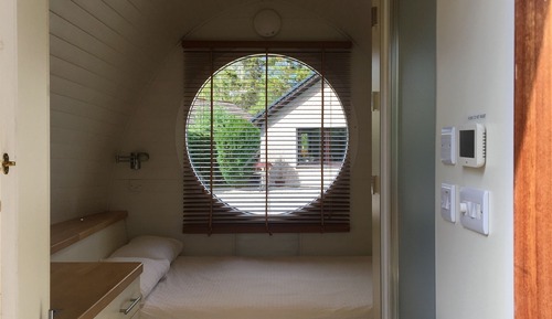 Habitación doble, baño privado (Garden Pod)