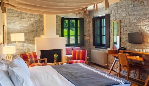 Suite de luna de miel (with Outdoor Jacuzzi)