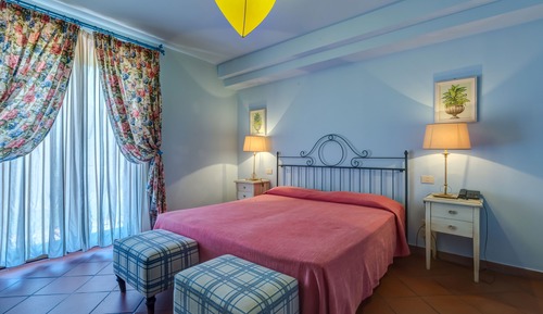 Deluxe Room, Balcony