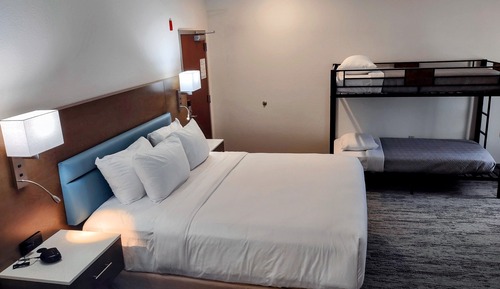 Suite familiar, varias camas, no fumadores