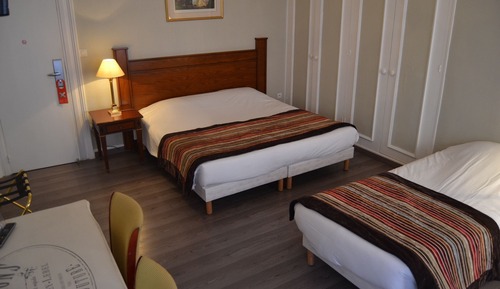 Habitación triple (Bâtiment Annexe)