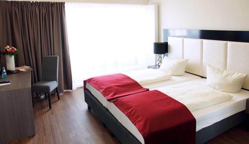 Habitación estándar con 1 cama doble o 2 individuales