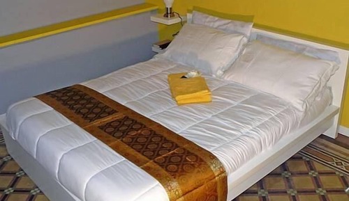 Habitación Confort con 1 cama doble o 2 individuales